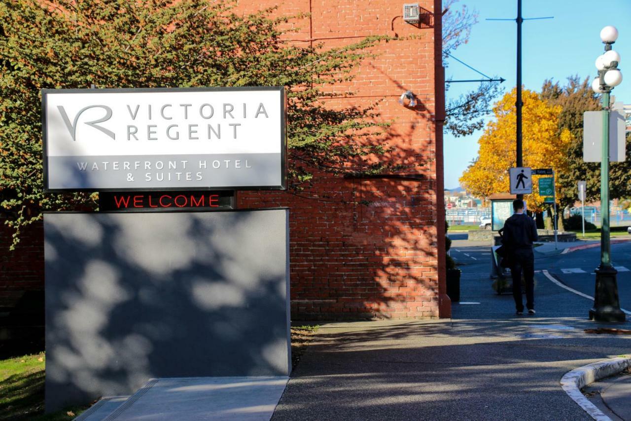 Victoria Regent Waterfront Hotel & Suites Exterior photo